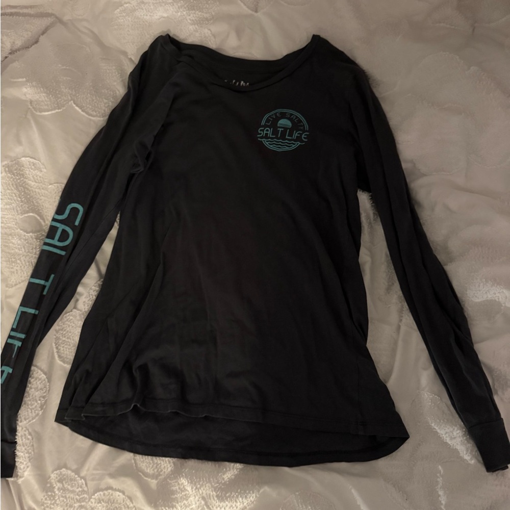 Women’s salt life shirt